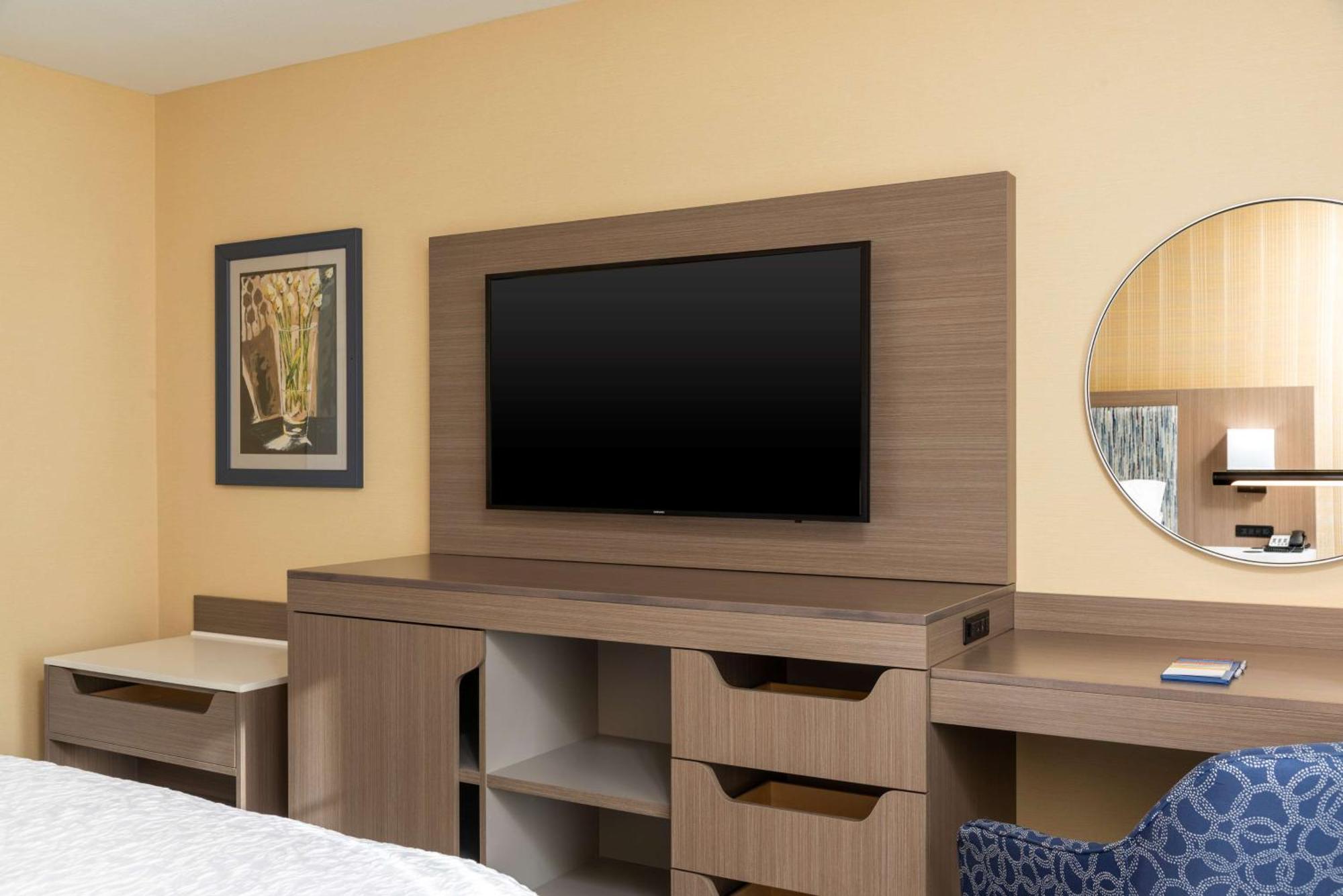 Hampton Inn הולנד מראה חיצוני תמונה